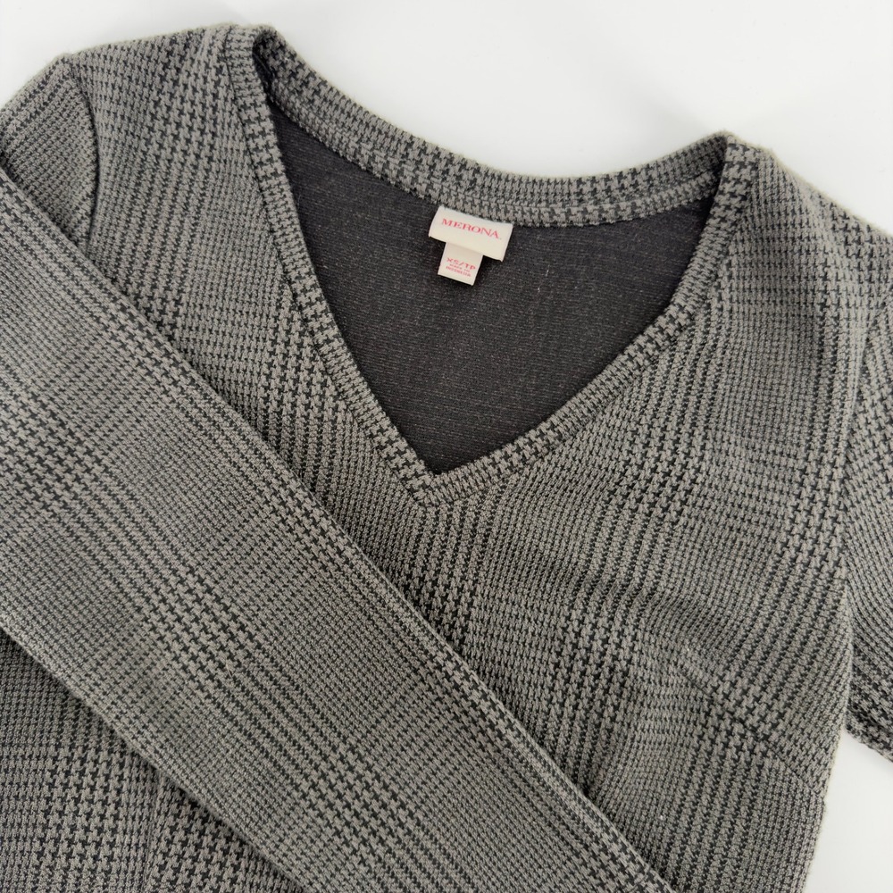 NEW Merona Womens XS Grey Black Houndstooth V-Neck Fit Flare‎ Knit Dress